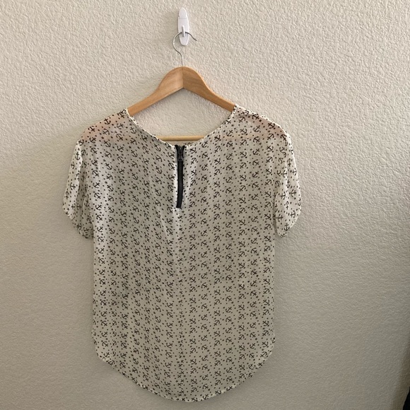 Anchor Print High-Low Top - Size Small - Picture 3 of 5